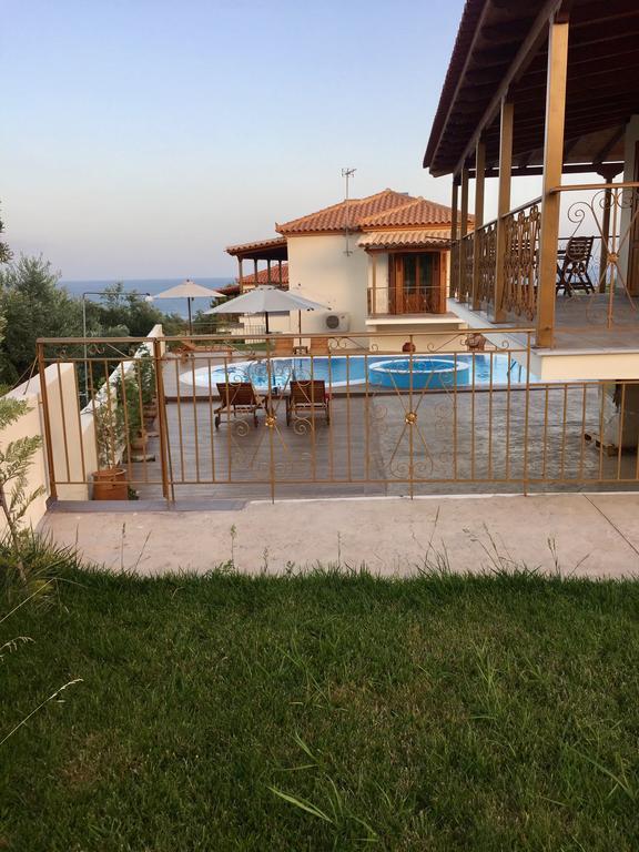 Driopes Villas Корони Экстерьер фото
